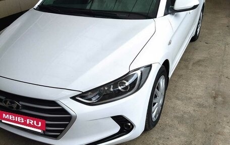 Hyundai Elantra VI рестайлинг, 2017 год, 1 670 000 рублей, 5 фотография