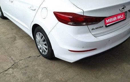 Hyundai Elantra VI рестайлинг, 2017 год, 1 670 000 рублей, 2 фотография