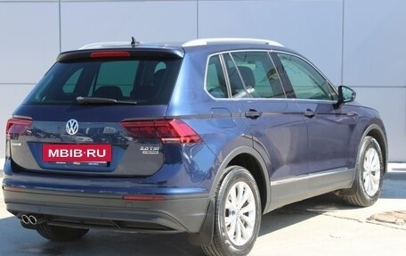 Volkswagen Tiguan II, 2017 год, 2 179 000 рублей, 6 фотография