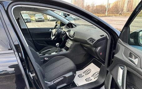 Peugeot 308 II, 2019 год, 1 450 000 рублей, 6 фотография