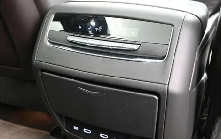 Cadillac Escalade V, 2022 год, 109 012 рублей, 14 фотография
