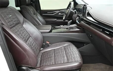 Cadillac Escalade V, 2022 год, 109 012 рублей, 11 фотография