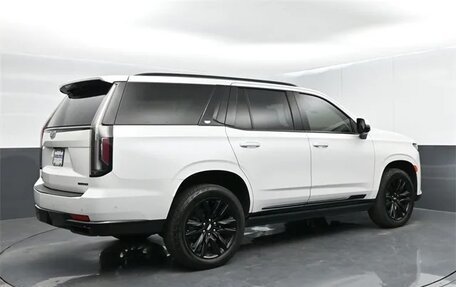Cadillac Escalade V, 2022 год, 109 012 рублей, 7 фотография