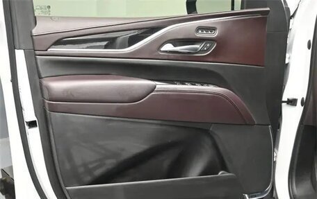 Cadillac Escalade V, 2022 год, 109 012 рублей, 24 фотография