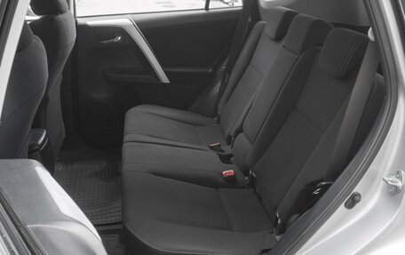 Toyota RAV4, 2015 год, 1 899 000 рублей, 9 фотография