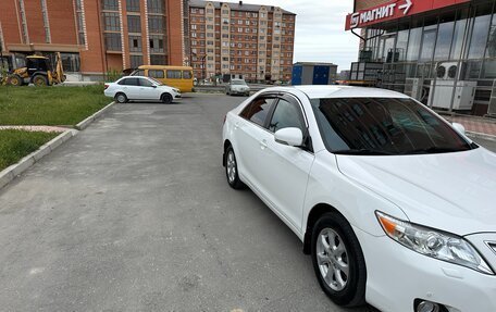 Toyota Camry, 2010 год, 1 350 000 рублей, 4 фотография