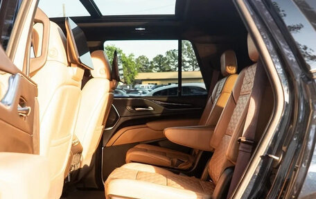 Cadillac Escalade V, 2021 год, 8 971 776 рублей, 32 фотография