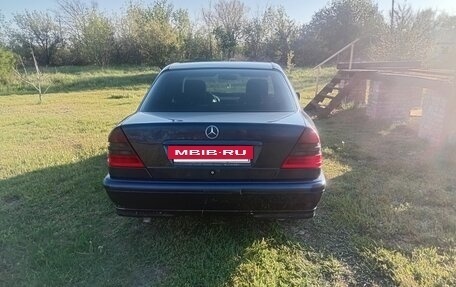 Mercedes-Benz C-Класс, 1999 год, 200 000 рублей, 2 фотография