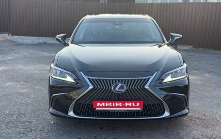 Lexus ES VII, 2019 год, 3 900 000 рублей, 4 фотография