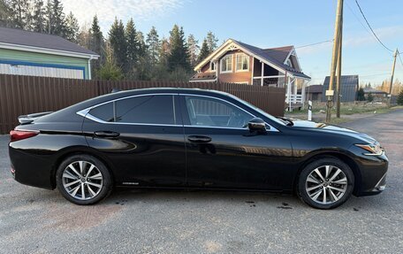 Lexus ES VII, 2019 год, 3 900 000 рублей, 5 фотография