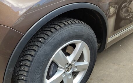 Volkswagen Touareg III, 2011 год, 2 200 000 рублей, 12 фотография