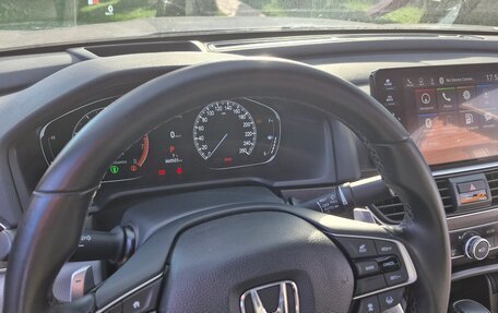 Honda Accord IX рестайлинг, 2017 год, 2 499 000 рублей, 16 фотография