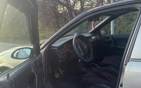 Opel Vectra B рестайлинг, 1996 год, 350 000 рублей, 5 фотография