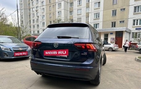 Volkswagen Tiguan II, 2017 год, 1 750 000 рублей, 5 фотография