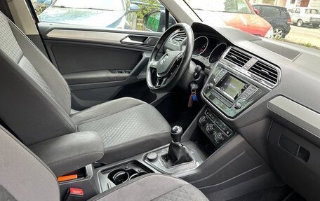 Volkswagen Tiguan II, 2017 год, 1 750 000 рублей, 9 фотография