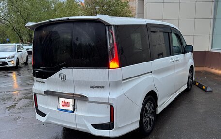 Honda Stepwgn IV, 2019 год, 2 550 000 рублей, 4 фотография