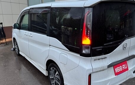 Honda Stepwgn IV, 2019 год, 2 550 000 рублей, 3 фотография