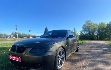 BMW 5 серия, 2003 год, 457 000 рублей, 1 фотография