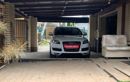 Audi Q7, 2012 год, 2 300 000 рублей, 11 фотография