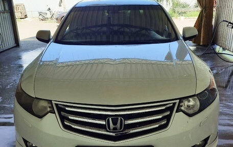 Honda Accord VIII рестайлинг, 2008 год, 759 000 рублей, 2 фотография