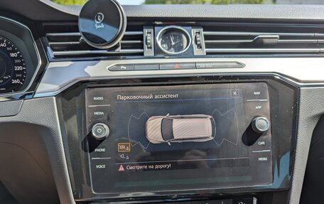 Volkswagen Passat B8 рестайлинг, 2017 год, 2 150 000 рублей, 20 фотография