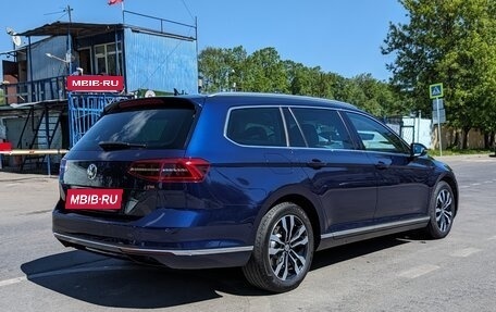 Volkswagen Passat B8 рестайлинг, 2017 год, 2 150 000 рублей, 6 фотография