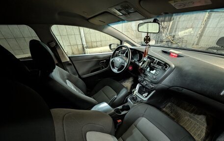 KIA cee'd III, 2013 год, 850 000 рублей, 14 фотография