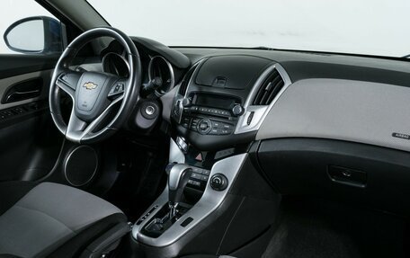 Chevrolet Cruze II, 2013 год, 820 000 рублей, 10 фотография