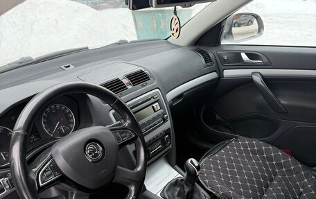 Skoda Octavia, 2012 год, 500 000 рублей, 9 фотография