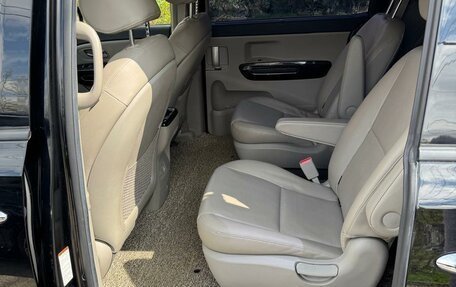 KIA Carnival III, 2019 год, 2 800 000 рублей, 10 фотография