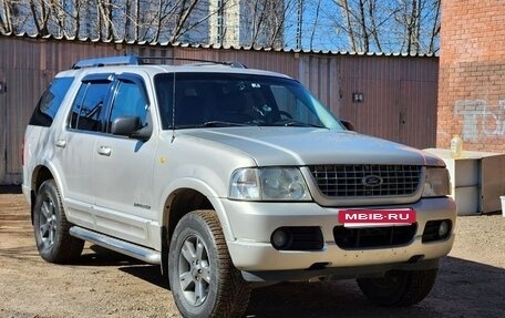 Ford Explorer III, 2004 год, 850 000 рублей, 3 фотография