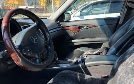 Mercedes-Benz E-Класс, 2002 год, 630 000 рублей, 9 фотография