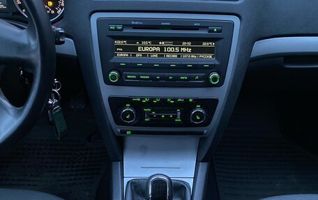 Skoda Octavia, 2012 год, 735 000 рублей, 27 фотография