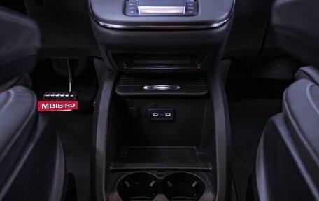 Mercedes-Benz V-Класс, 2024 год, 13 990 000 рублей, 24 фотография