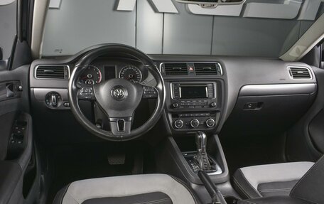 Volkswagen Jetta VI, 2014 год, 1 370 000 рублей, 6 фотография