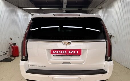 Cadillac Escalade IV, 2016 год, 4 150 000 рублей, 6 фотография