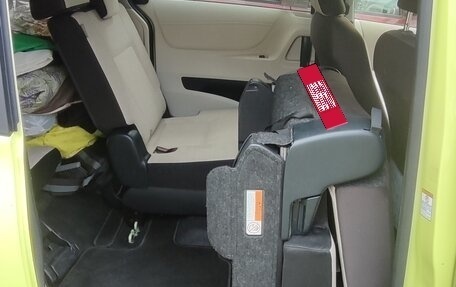 Toyota Sienta II, 2018 год, 1 560 000 рублей, 7 фотография