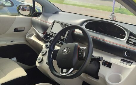 Toyota Sienta II, 2018 год, 1 560 000 рублей, 11 фотография