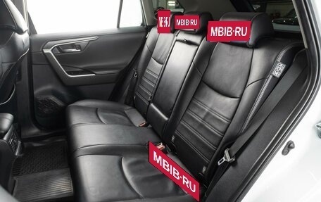 Toyota RAV4, 2021 год, 3 959 000 рублей, 9 фотография