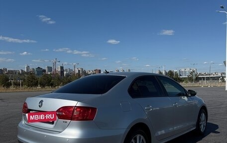 Volkswagen Jetta VI, 2011 год, 1 030 000 рублей, 7 фотография