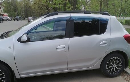 Renault Sandero II рестайлинг, 2015 год, 800 000 рублей, 5 фотография