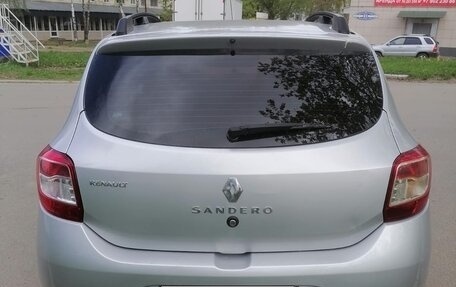 Renault Sandero II рестайлинг, 2015 год, 800 000 рублей, 2 фотография