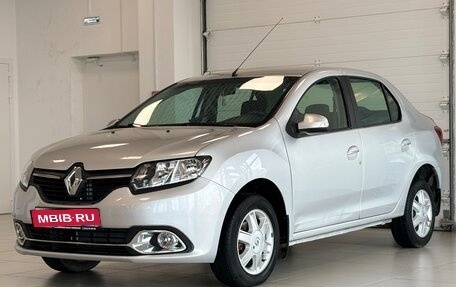Renault Logan II, 2014 год, 800 000 рублей, 1 фотография
