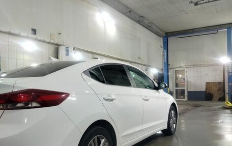 Hyundai Elantra VI рестайлинг, 2018 год, 1 750 000 рублей, 22 фотография