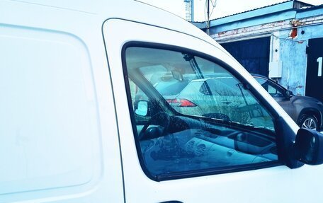 Renault Kangoo II рестайлинг, 2008 год, 500 000 рублей, 9 фотография