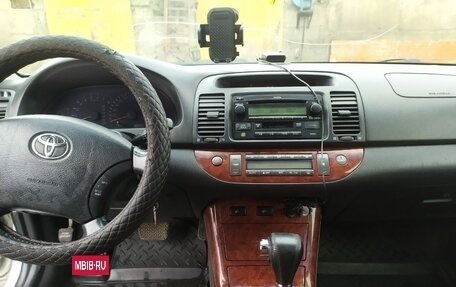 Toyota Camry V40, 2004 год, 780 000 рублей, 5 фотография