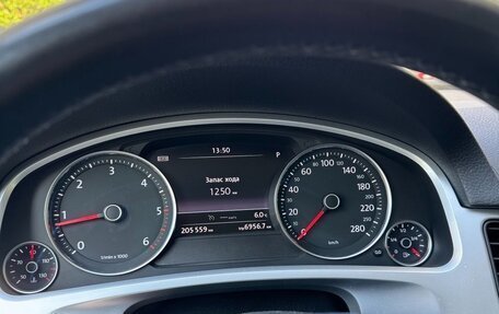 Volkswagen Touareg III, 2013 год, 3 150 000 рублей, 6 фотография