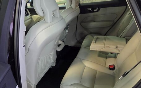 Volvo XC60 II, 2018 год, 3 990 000 рублей, 6 фотография