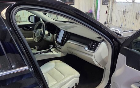 Volvo XC60 II, 2018 год, 3 990 000 рублей, 11 фотография