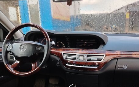 Mercedes-Benz S-Класс, 2005 год, 1 190 000 рублей, 8 фотография